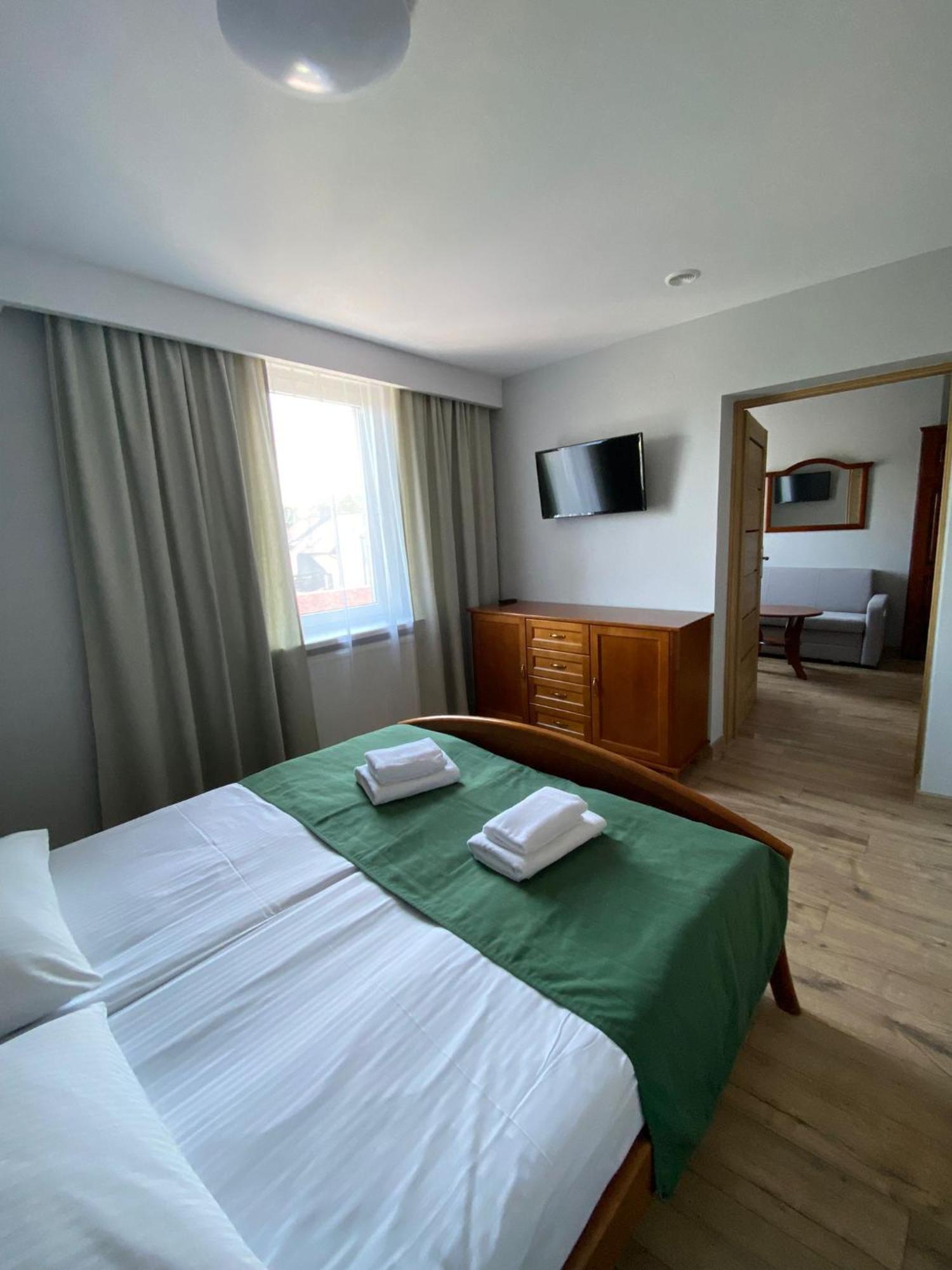 קונין Hotel Kresowianka מראה חיצוני תמונה